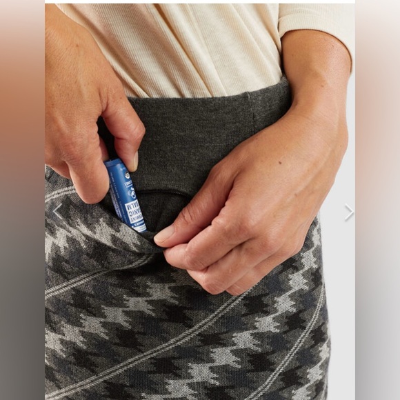 NWT, Title Nine, It’s a Wrap sweater skirt, M - Picture 12 of 12